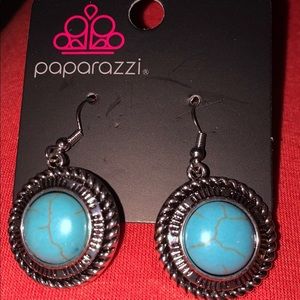 Paparazzi Turquoise/Silver earrings